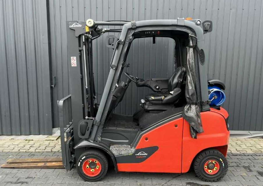 Linde H20T-01 - رافعة شوكية تعمل بالغاز: صورة 2 Linde H20T-01 - رافعة شوكية تعمل بالغاز: صورة 2