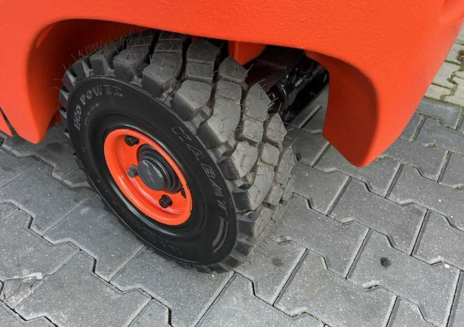 Linde H20T-01 - رافعة شوكية تعمل بالغاز: صورة 3 Linde H20T-01 - رافعة شوكية تعمل بالغاز: صورة 3