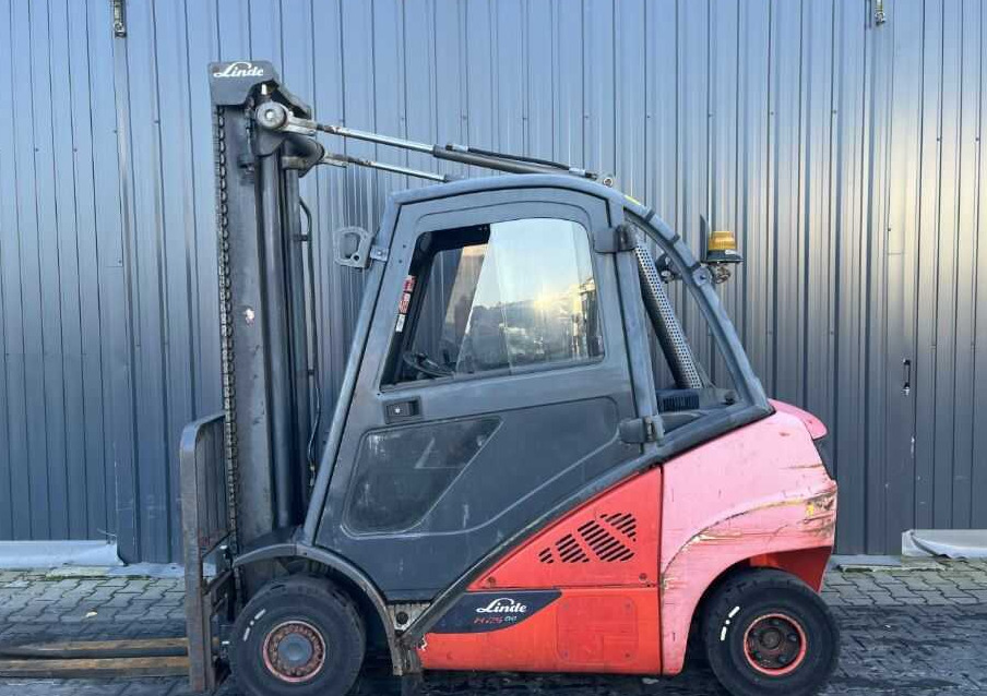 Linde H25D-01 - رافعة شوكية ديزل: صورة 2 Linde H25D-01 - رافعة شوكية ديزل: صورة 2