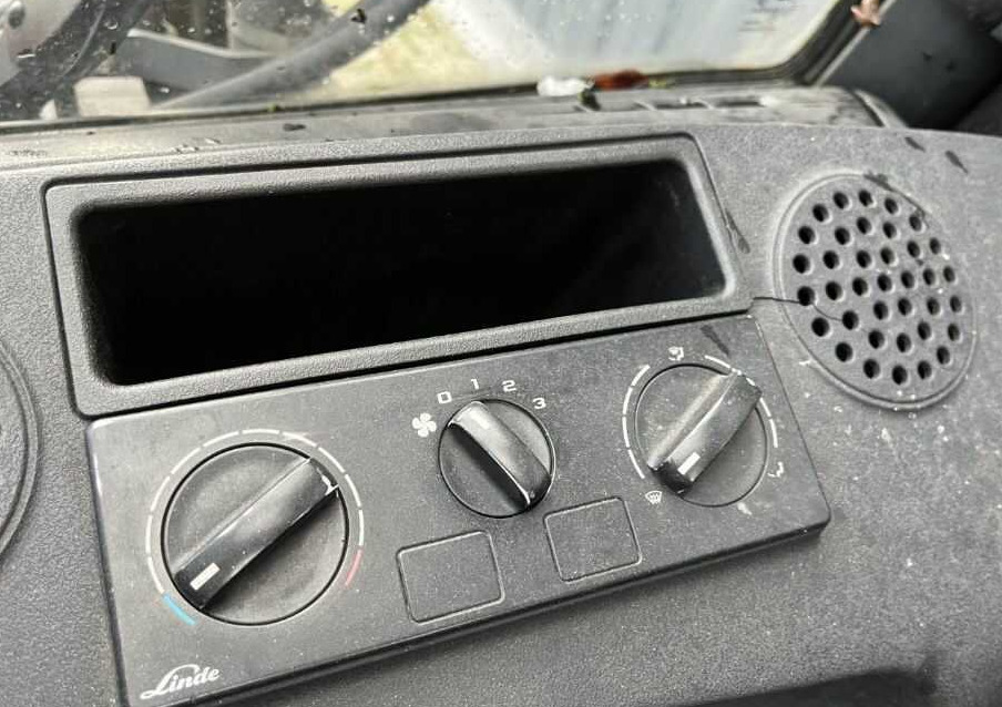 رافعة شوكية ديزل Linde H25D-02: صورة 6