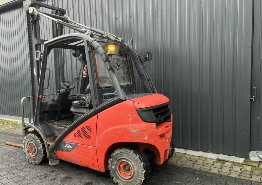 Linde H25D-02 - رافعة شوكية ديزل: صورة 3 Linde H25D-02 - رافعة شوكية ديزل: صورة 3