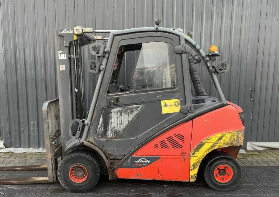 Linde H25D-02 - رافعة شوكية ديزل: صورة 2 Linde H25D-02 - رافعة شوكية ديزل: صورة 2