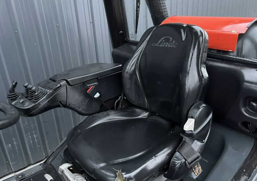 Linde H25T-02 - رافعة شوكية تعمل بالغاز: صورة 4 Linde H25T-02 - رافعة شوكية تعمل بالغاز: صورة 4