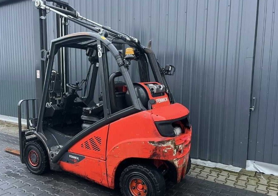Linde H25T-02 - رافعة شوكية تعمل بالغاز: صورة 1 Linde H25T-02 - رافعة شوكية تعمل بالغاز: صورة 1