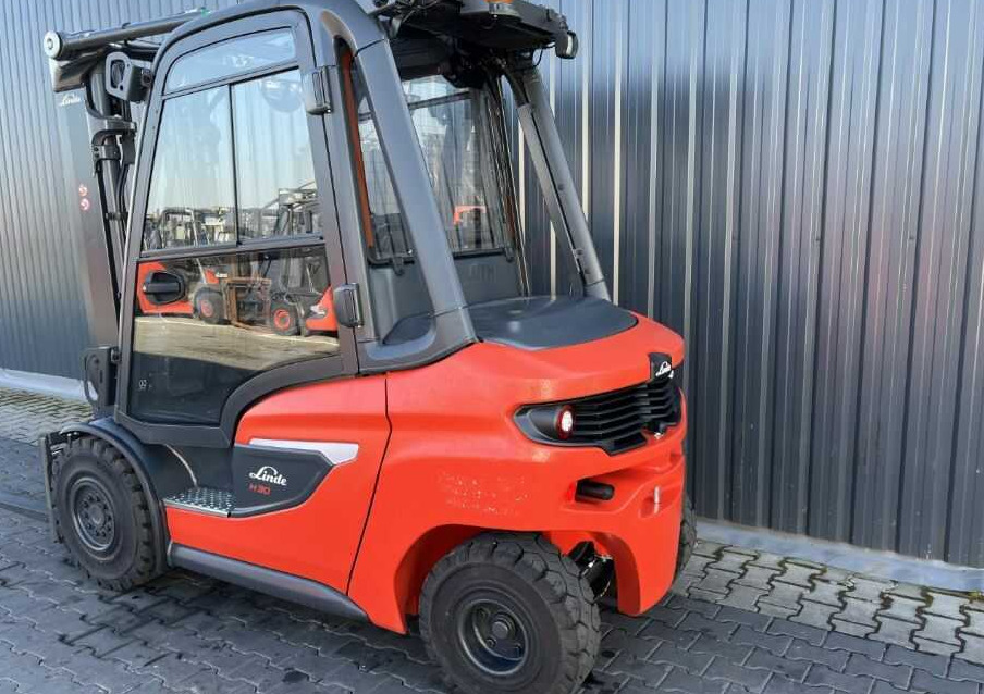 Linde H30D-01 - رافعة شوكية ديزل: صورة 3 Linde H30D-01 - رافعة شوكية ديزل: صورة 3
