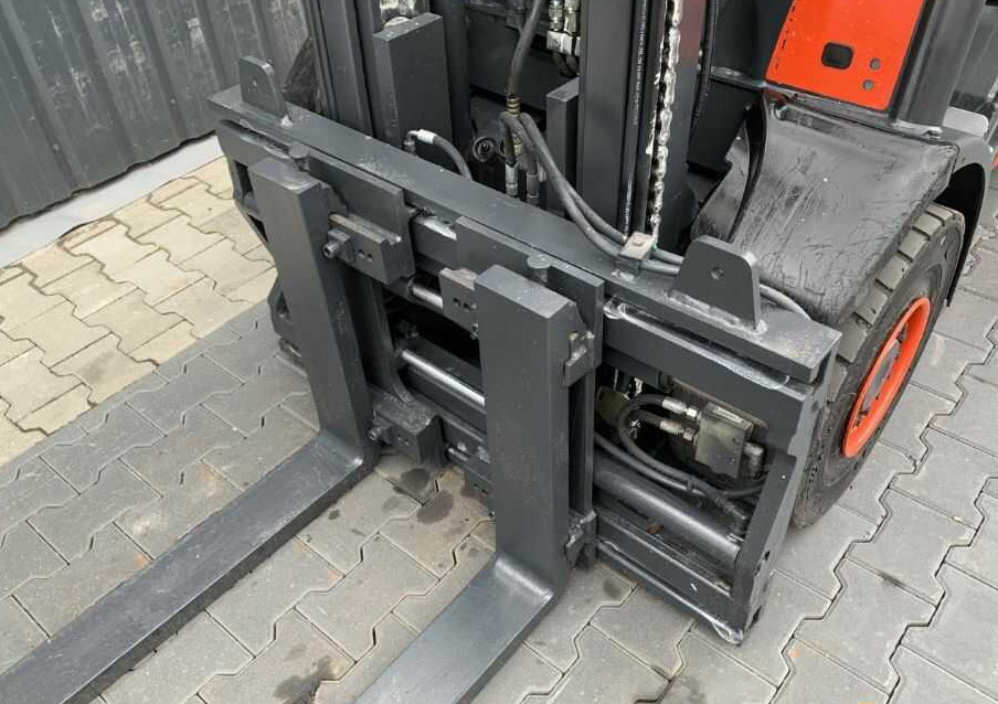 Linde H30D-01 - رافعة شوكية ديزل: صورة 1 Linde H30D-01 - رافعة شوكية ديزل: صورة 1