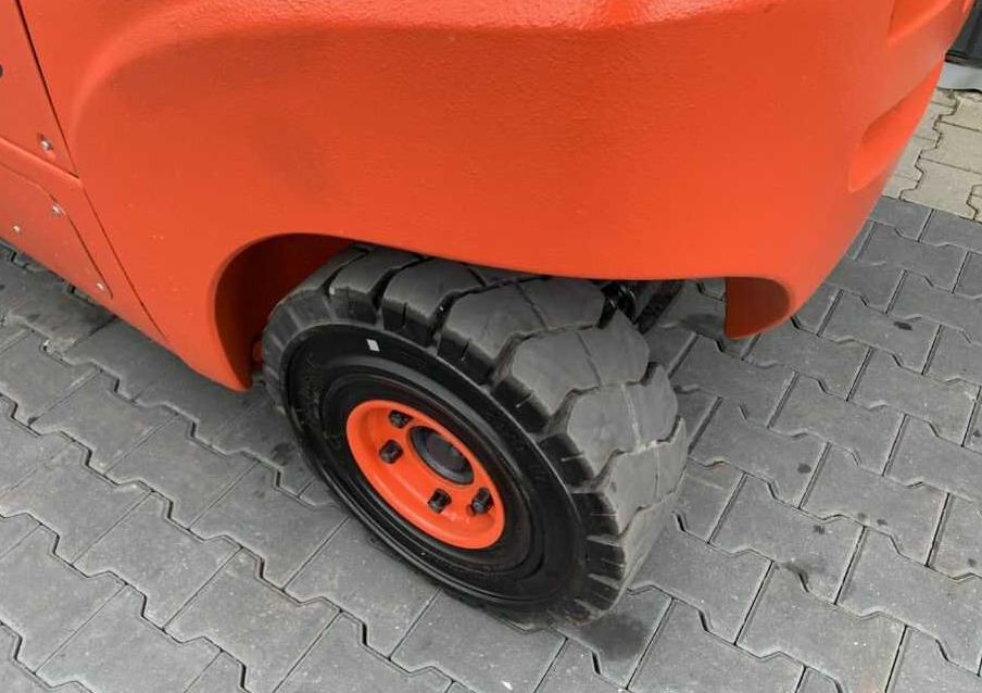 رافعة شوكية ديزل Linde H30D-01: صورة 7 رافعة شوكية ديزل Linde H30D-01: صورة 7