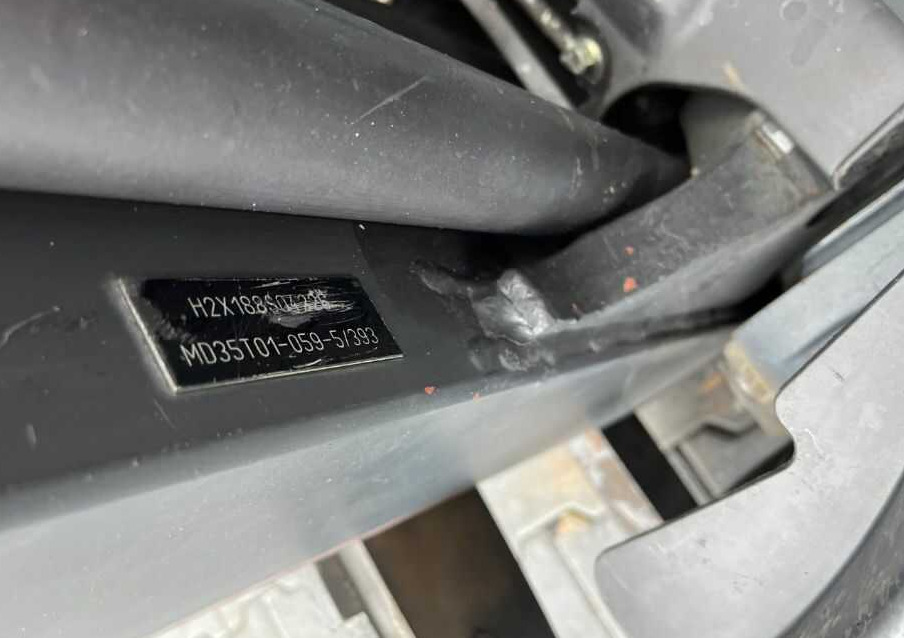 Linde H35T-01 - رافعة شوكية تعمل بالغاز: صورة 5 Linde H35T-01 - رافعة شوكية تعمل بالغاز: صورة 5