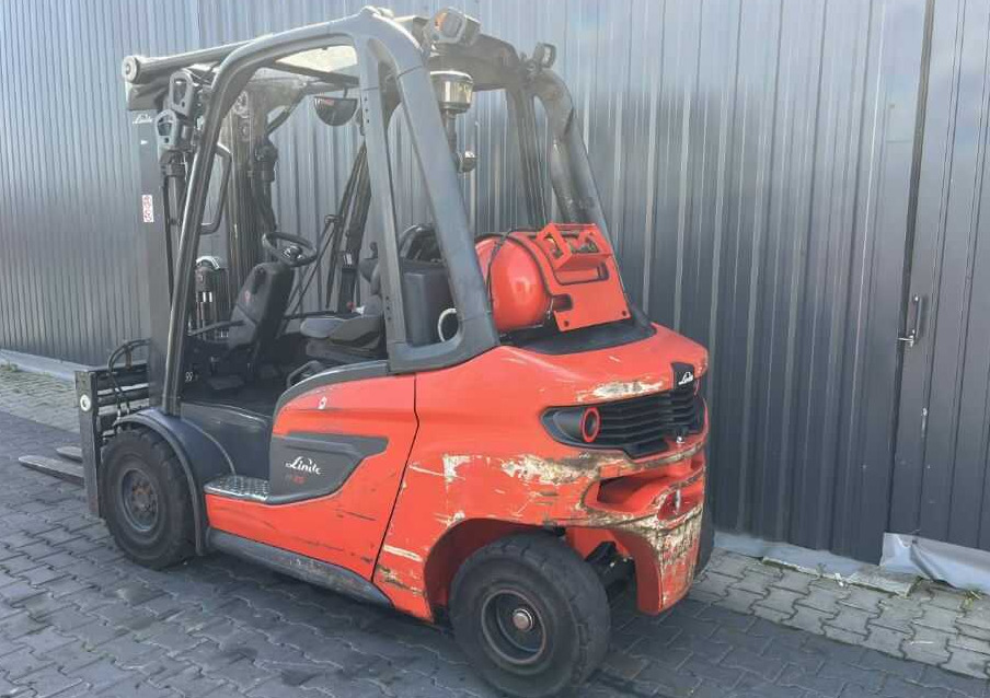Linde H35T-01 - رافعة شوكية تعمل بالغاز: صورة 3 Linde H35T-01 - رافعة شوكية تعمل بالغاز: صورة 3