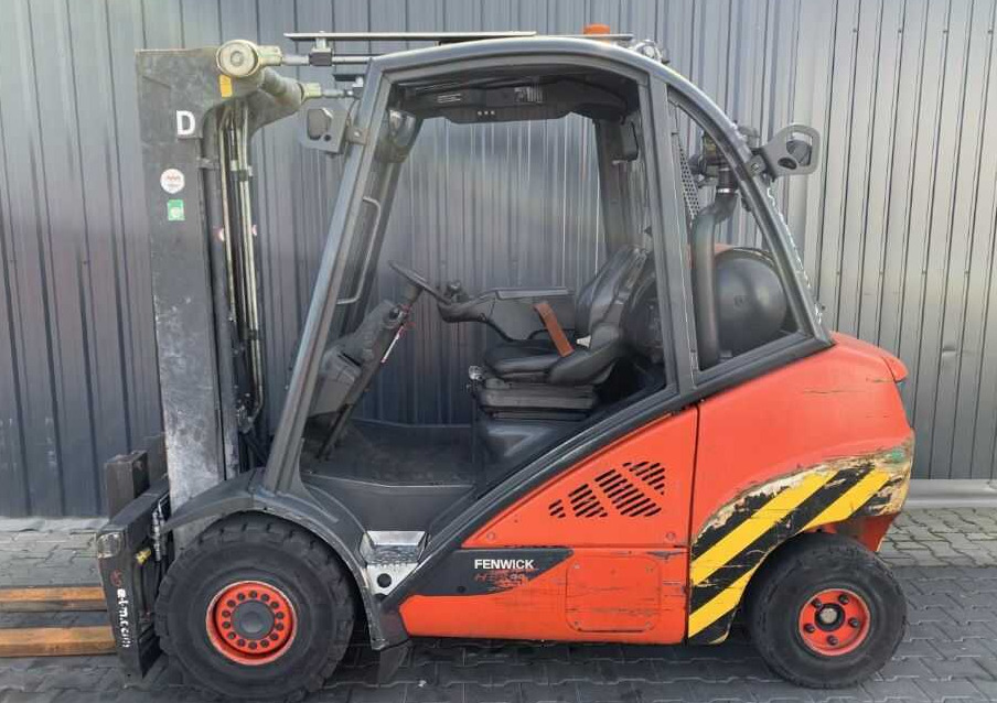Linde H35T-02 - رافعة شوكية تعمل بالغاز: صورة 2 Linde H35T-02 - رافعة شوكية تعمل بالغاز: صورة 2