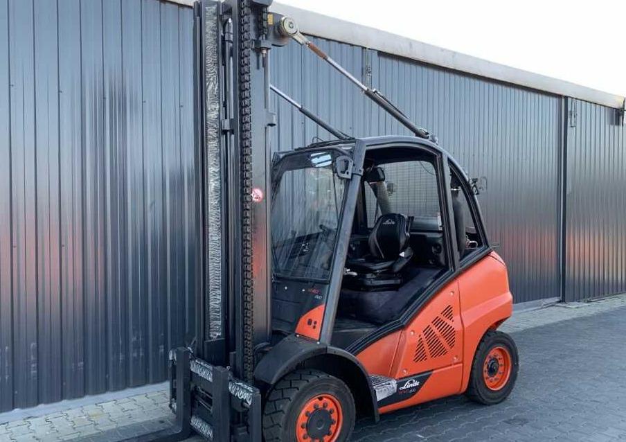 Linde H40T-02 - رافعة شوكية تعمل بالغاز: صورة 3 Linde H40T-02 - رافعة شوكية تعمل بالغاز: صورة 3