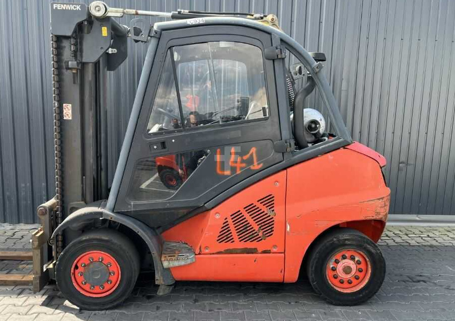 Linde H45T-01 - رافعة شوكية تعمل بالغاز: صورة 2 Linde H45T-01 - رافعة شوكية تعمل بالغاز: صورة 2