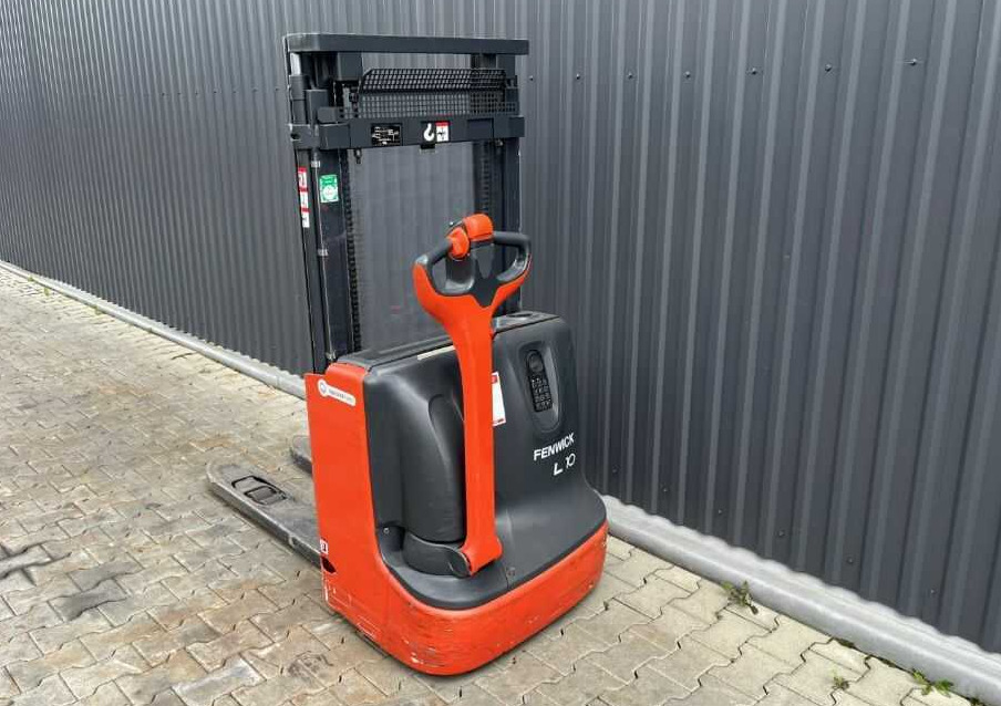Linde L10 - آلة التكديس: صورة 3 Linde L10 - آلة التكديس: صورة 3