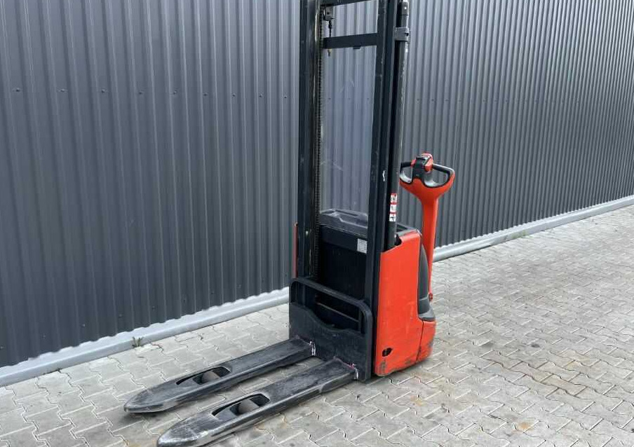 Linde L12 - آلة التكديس: صورة 4 Linde L12 - آلة التكديس: صورة 4
