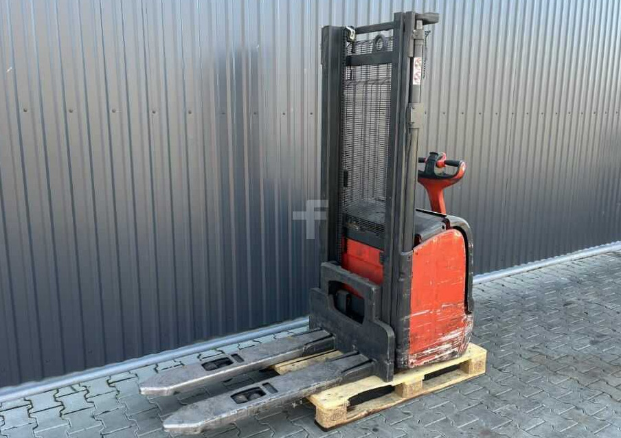 Linde L16 - آلة التكديس: صورة 1 Linde L16 - آلة التكديس: صورة 1