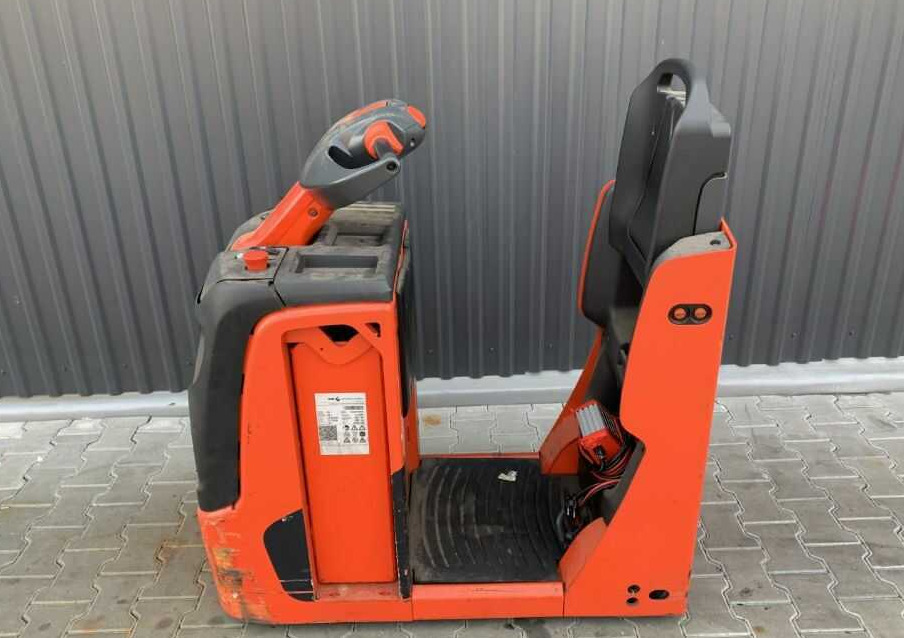Linde P20 - جرار السحب الكهربائي: صورة 5 Linde P20 - جرار السحب الكهربائي: صورة 5