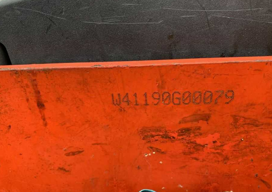 Linde P30C - جرار السحب الكهربائي: صورة 2 Linde P30C - جرار السحب الكهربائي: صورة 2