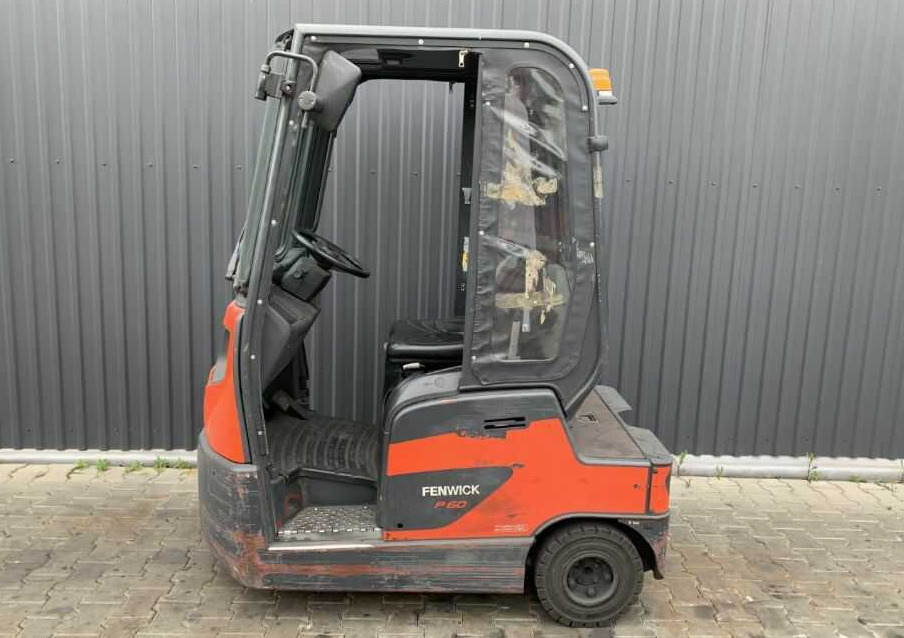 Linde P60 - جرار السحب الكهربائي: صورة 2 Linde P60 - جرار السحب الكهربائي: صورة 2