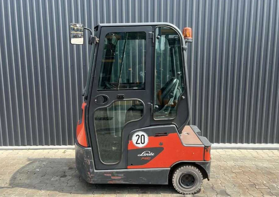 Linde P80 - جرار السحب الكهربائي: صورة 2 Linde P80 - جرار السحب الكهربائي: صورة 2