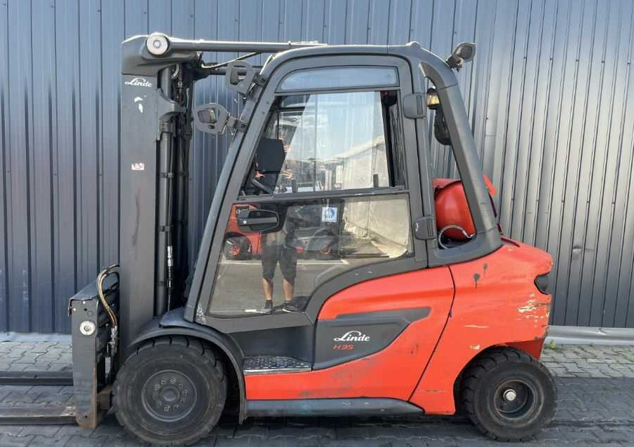 Linde SL15179SP - رافعة شوكية تعمل بالغاز: صورة 2 Linde SL15179SP - رافعة شوكية تعمل بالغاز: صورة 2