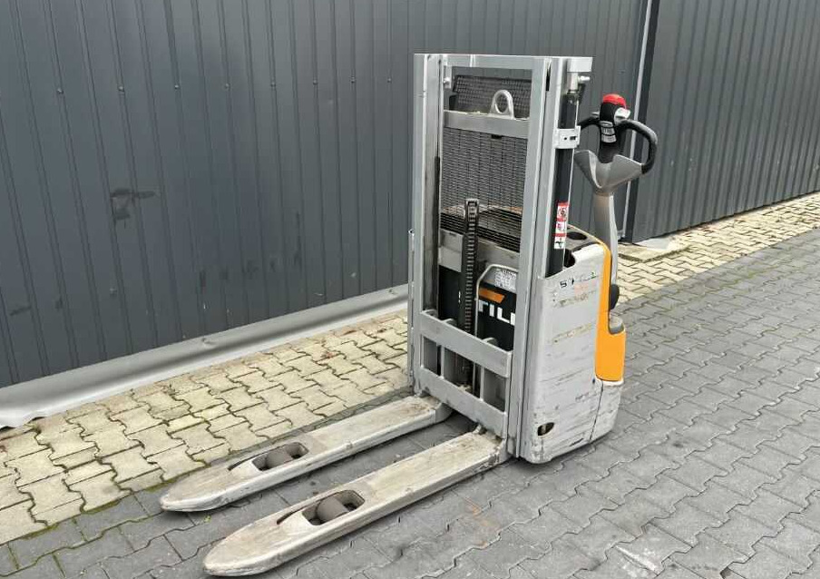 Still EXV12 - آلة التكديس: صورة 1 Still EXV12 - آلة التكديس: صورة 1