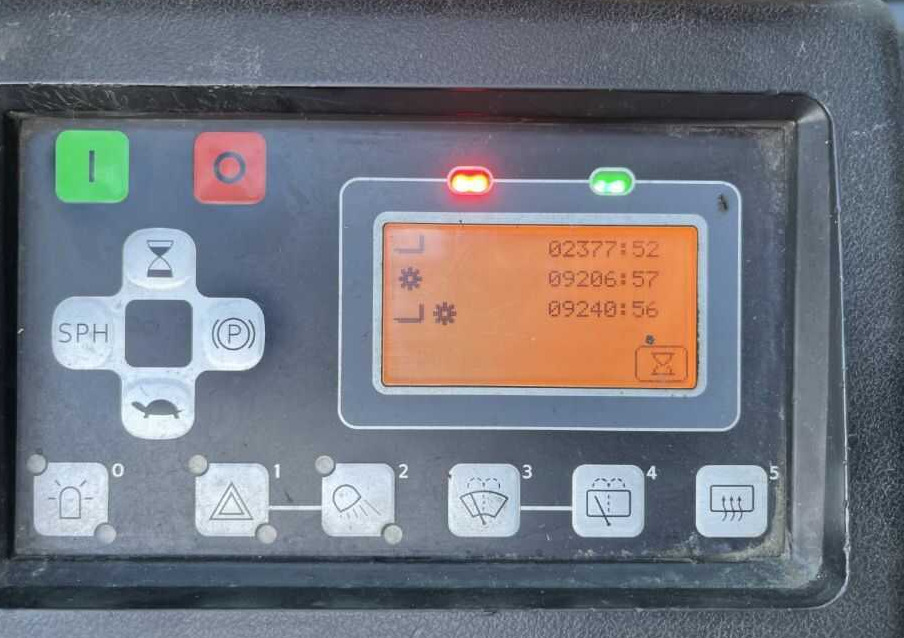 Toyota 8FBE16T - رافعة شوكية كهربائية: صورة 5 Toyota 8FBE16T - رافعة شوكية كهربائية: صورة 5
