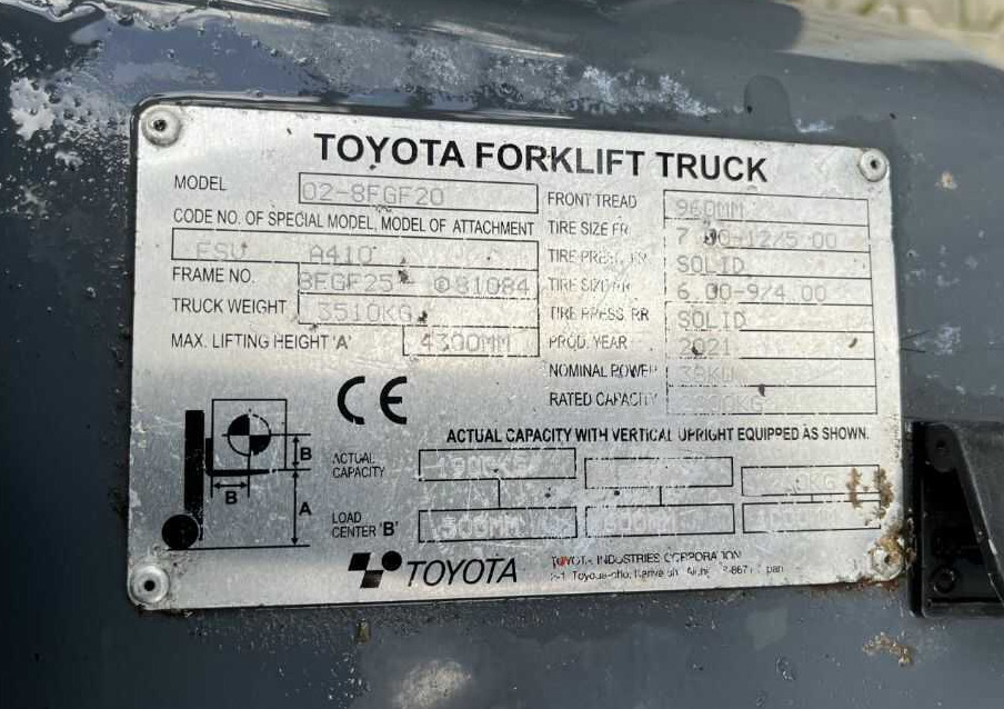 Toyota 8FGF20 - رافعة شوكية تعمل بالغاز: صورة 4 Toyota 8FGF20 - رافعة شوكية تعمل بالغاز: صورة 4