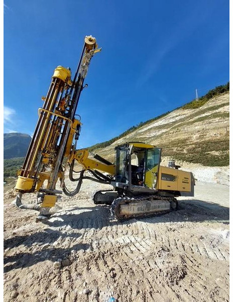 Atlas-Copco Roc F6 - برج الحفر: صورة 1 Atlas-Copco Roc F6 - برج الحفر: صورة 1