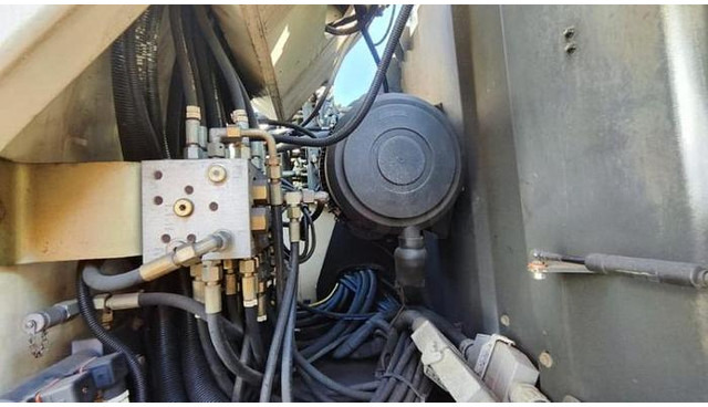 Atlas TW270 - حفارة دولاب: صورة 4 Atlas TW270 - حفارة دولاب: صورة 4