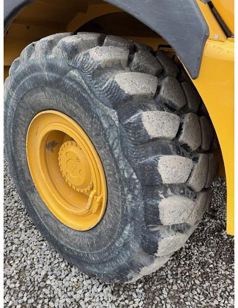 BELL B30E - آلة حراثة الحدائق: صورة 2 BELL B30E - آلة حراثة الحدائق: صورة 2