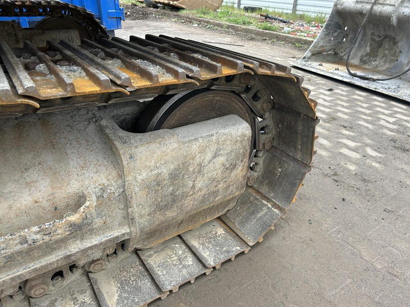 Caterpillar 320EL - حفارة: صورة 2 Caterpillar 320EL - حفارة: صورة 2