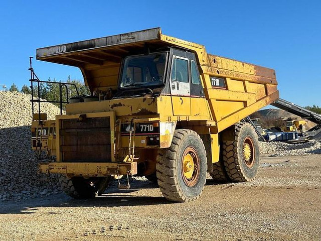 Caterpillar 771D - شاحنة التعدين: صورة 3 Caterpillar 771D - شاحنة التعدين: صورة 3