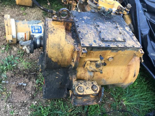 Caterpillar Cat 769 C Cat 771D and Cat 773B pour piece / for parts - - آلات البناء: صورة 4 Caterpillar Cat 769 C Cat 771D and Cat 773B pour piece / for parts - - آلات البناء: صورة 4