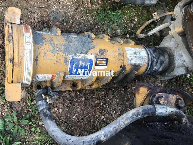 Caterpillar Cat 769 C Cat 771D and Cat 773B pour piece / for parts - - آلات البناء: صورة 2 Caterpillar Cat 769 C Cat 771D and Cat 773B pour piece / for parts - - آلات البناء: صورة 2