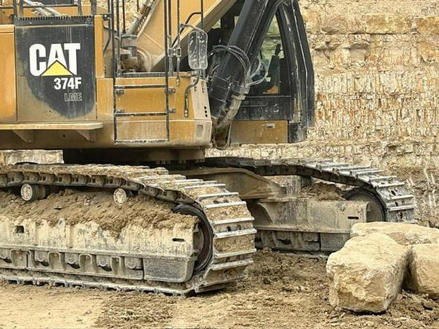 Caterpillar - حفارة: صورة 2 Caterpillar - حفارة: صورة 2