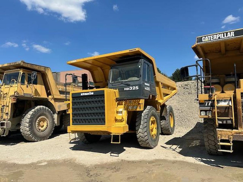 Komatsu HD325-6KE - شاحنة التعدين: صورة 2 Komatsu HD325-6KE - شاحنة التعدين: صورة 2