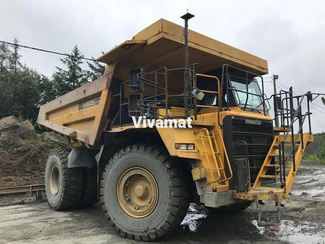 Komatsu HD605-7 - شاحنة التعدين: صورة 1 Komatsu HD605-7 - شاحنة التعدين: صورة 1