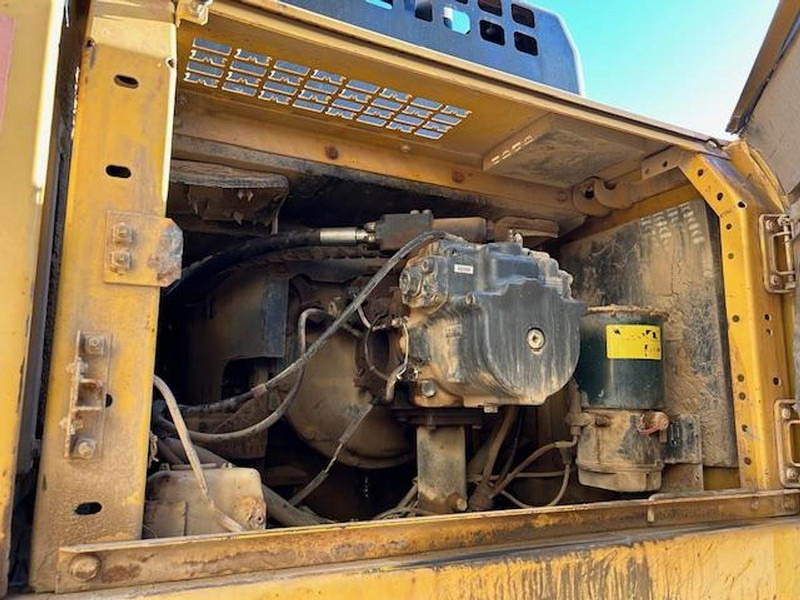 Komatsu PC450 - حفارة: صورة 5 Komatsu PC450 - حفارة: صورة 5