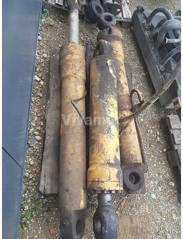 Liebherr A914 - حاجز الاسطوانة: صورة 1 Liebherr A914 - حاجز الاسطوانة: صورة 1