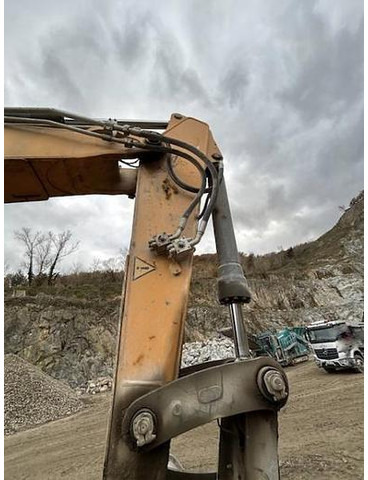 Liebherr R946 LC - حفارة: صورة 5 Liebherr R946 LC - حفارة: صورة 5