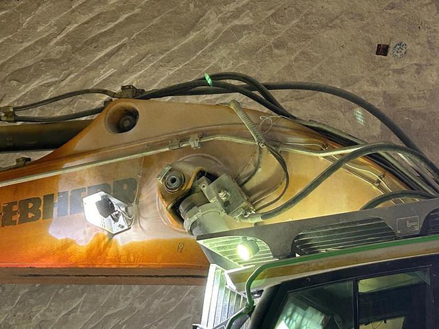 Liebherr R956HD - حفار زحاف: صورة 5 Liebherr R956HD - حفار زحاف: صورة 5