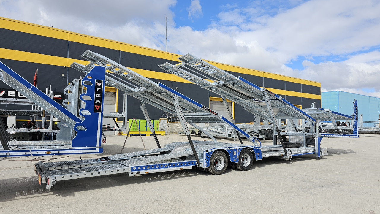 VEGA TRAILER Extendable Jeep Carrier - نصف مقطورة نقل السيارات: صورة 1 VEGA TRAILER Extendable Jeep Carrier - نصف مقطورة نقل السيارات: صورة 1