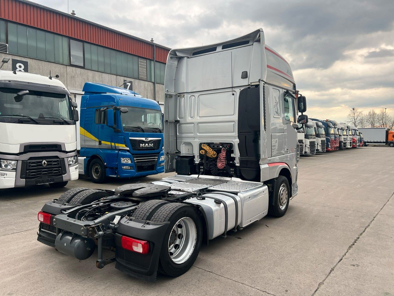 DAF XF 460 FT * ACC * RETARDER * STANDKLIMA * - وحدة جر: صورة 5 DAF XF 460 FT * ACC * RETARDER * STANDKLIMA * - وحدة جر: صورة 5