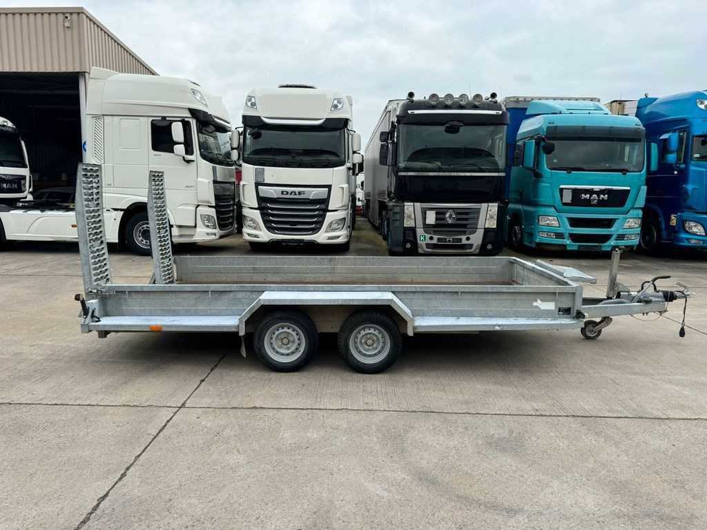 Saris TIEFLADER MIT RAMPEN*TÜV*4 M LANG*TROMMELBREMSEN - مقطورة مسطحة منخفضة: صورة 4 Saris TIEFLADER MIT RAMPEN*TÜV*4 M LANG*TROMMELBREMSEN - مقطورة مسطحة منخفضة: صورة 4