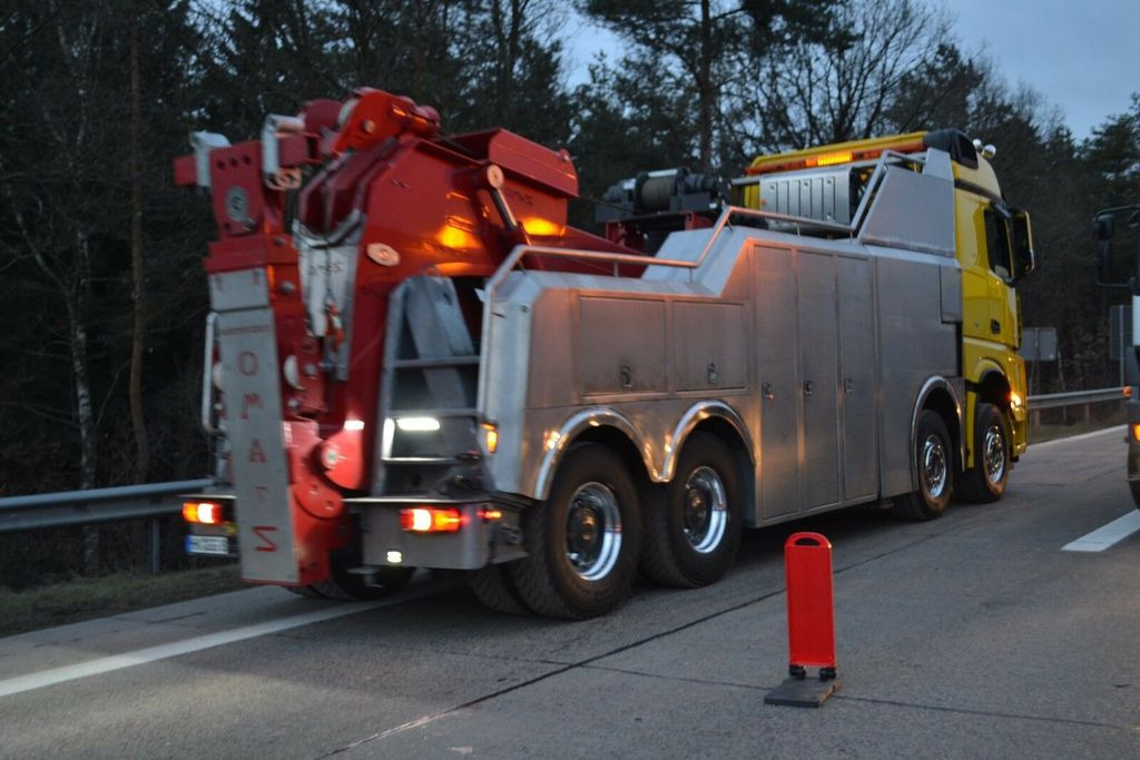 Mercedes-Benz Arocs 4163 8x4 G&G Heavy Wrecker Mercedes-Benz Arocs 4163 8x4 G&G Heavy Wrecker - شاحنة سحب: صورة 4 Mercedes-Benz Arocs 4163 8x4 G&G Heavy Wrecker Mercedes-Benz Arocs 4163 8x4 G&G Heavy Wrecker - شاحنة سحب: صورة 4