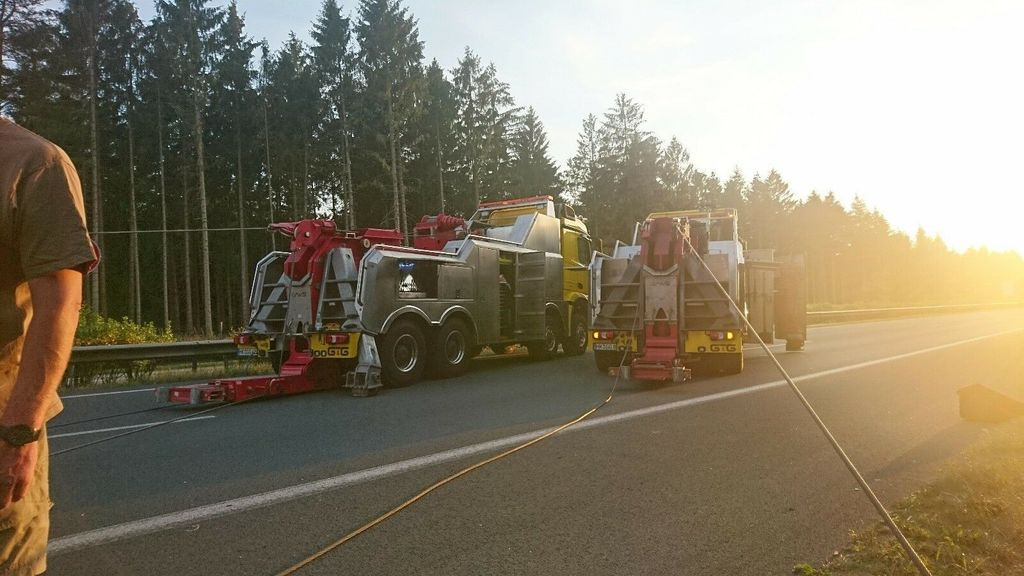 Mercedes-Benz Arocs 8x8 4153 G&G Wrecker Mercedes-Benz Arocs 8x8 4153 G&G Wrecker - شاحنة سحب: صورة 2 Mercedes-Benz Arocs 8x8 4153 G&G Wrecker Mercedes-Benz Arocs 8x8 4153 G&G Wrecker - شاحنة سحب: صورة 2