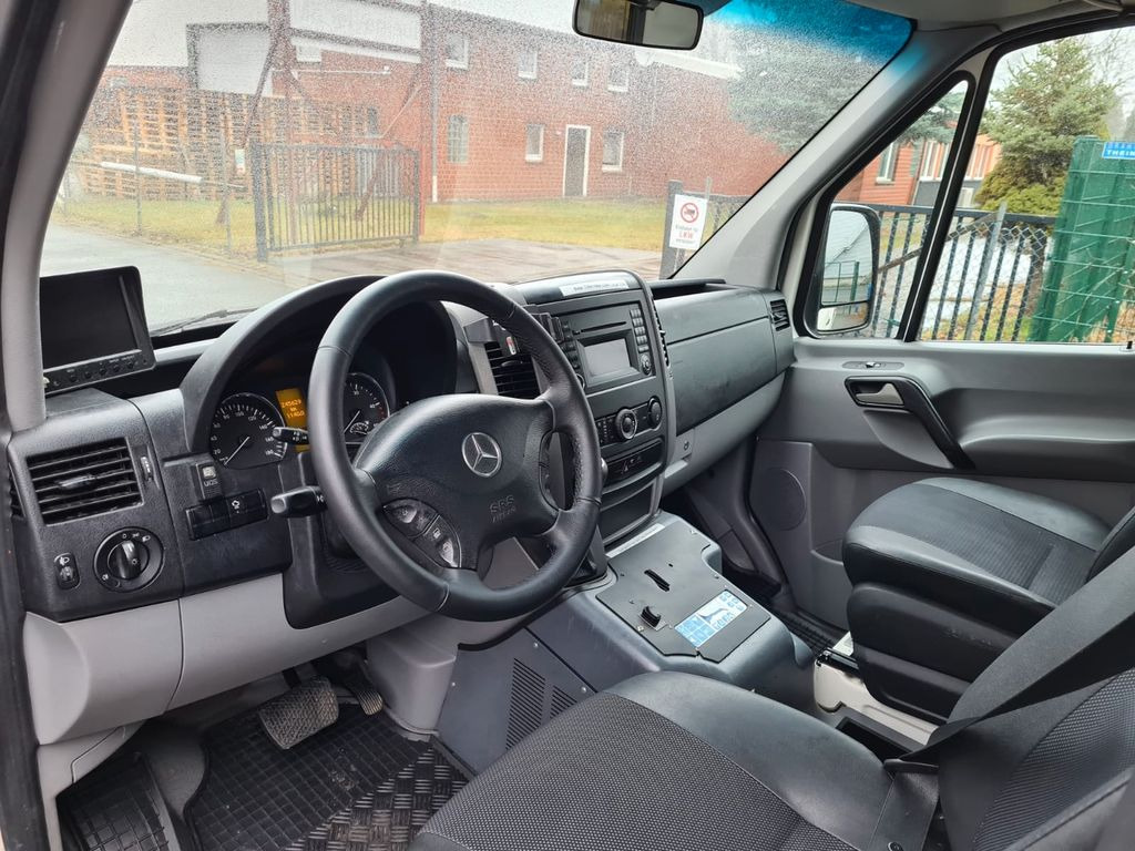 سيارة اسعاف Mercedes-Benz RTW Tigis Mercedes-Benz RTW Tigis: صورة 6