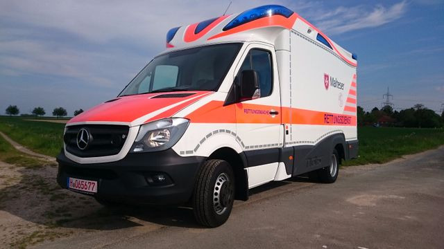 Mercedes-Benz Tigis Mod 2016 wie neu Mercedes-Benz Tigis Mod 2016 wie neu - سيارة اسعاف: صورة 5 Mercedes-Benz Tigis Mod 2016 wie neu Mercedes-Benz Tigis Mod 2016 wie neu - سيارة اسعاف: صورة 5