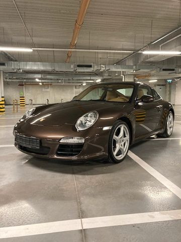 Porsche 997 Porsche 997 - كوبيه: صورة 1 Porsche 997 Porsche 997 - كوبيه: صورة 1