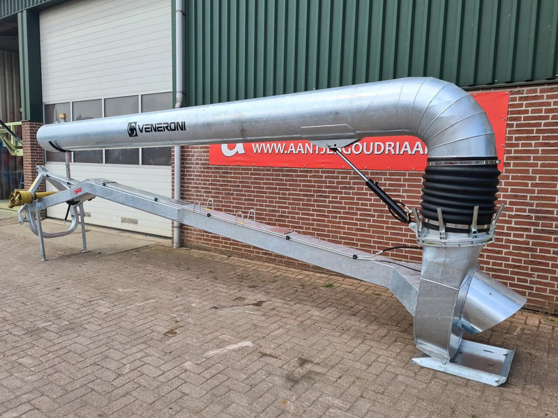 AT 400-6 - بخاخ مركب على الجرار: صورة 2 AT 400-6 - بخاخ مركب على الجرار: صورة 2